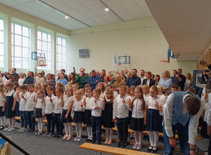 Uczniowie klas pierwszych