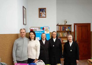 Siostry Zakonne Świętej Doroty w Kaliszu wraz z organizatorami akcji